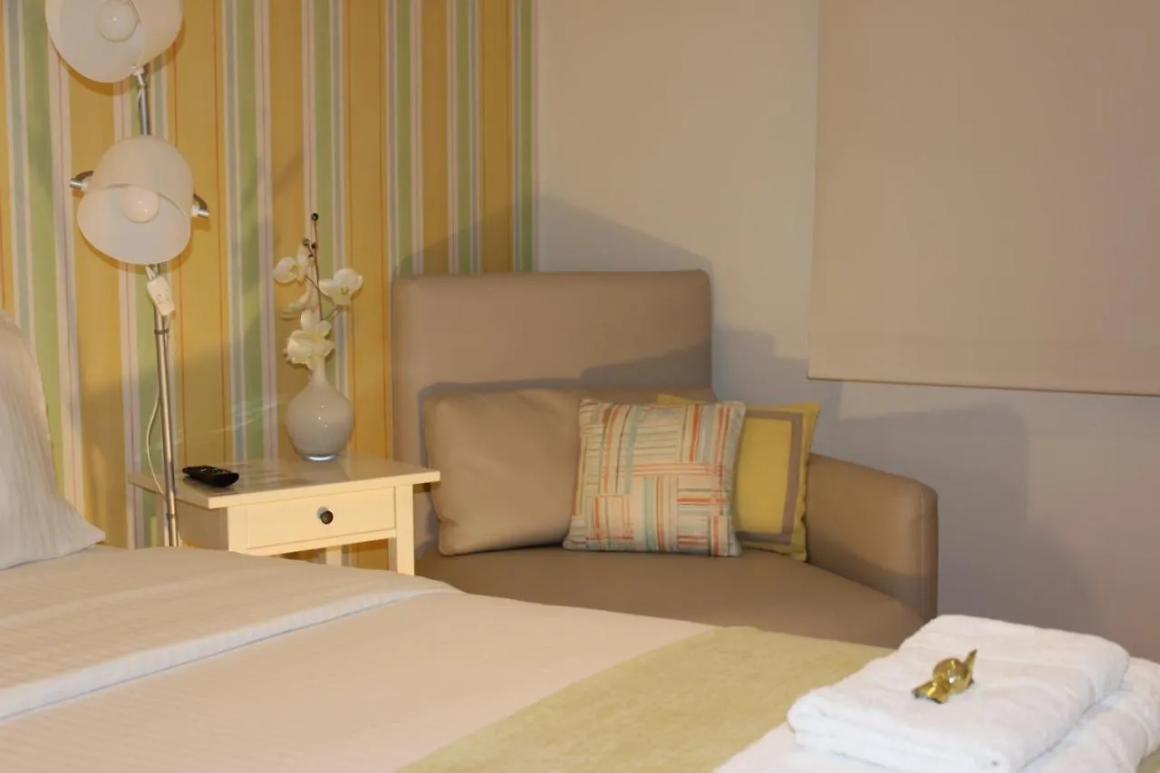 Cosy Rooms Sacavem 0*,